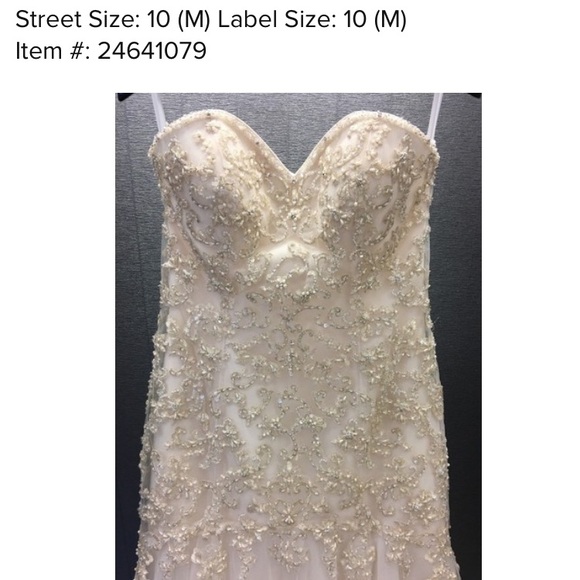 Maggie Sottero Wedding Dress - Picture 7 of 9